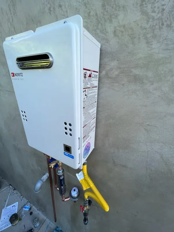 Tankless water heater installation for Keewaydin homes